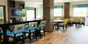 holiday-inn-express-and-suites-flat-rock-5013225168-2x1